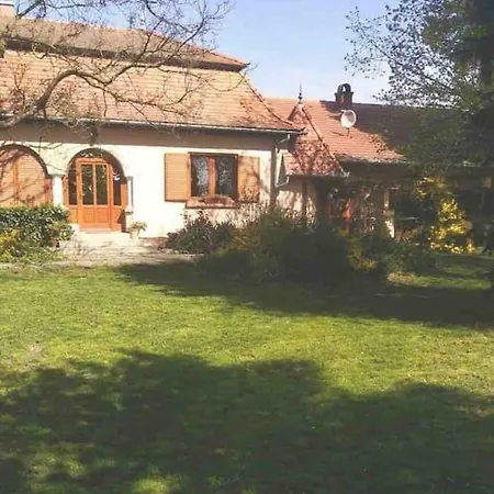 Holiday home Csendes Tanya